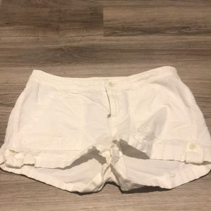 Gap White Shorts